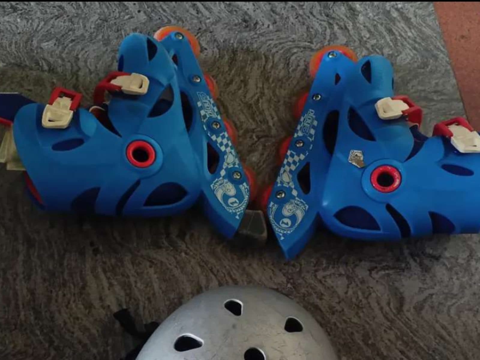 Decathlon inline skates